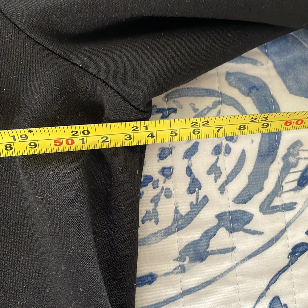 Tuckernuck Pomander Place Charlotte
Dress - Picture 10 of 11